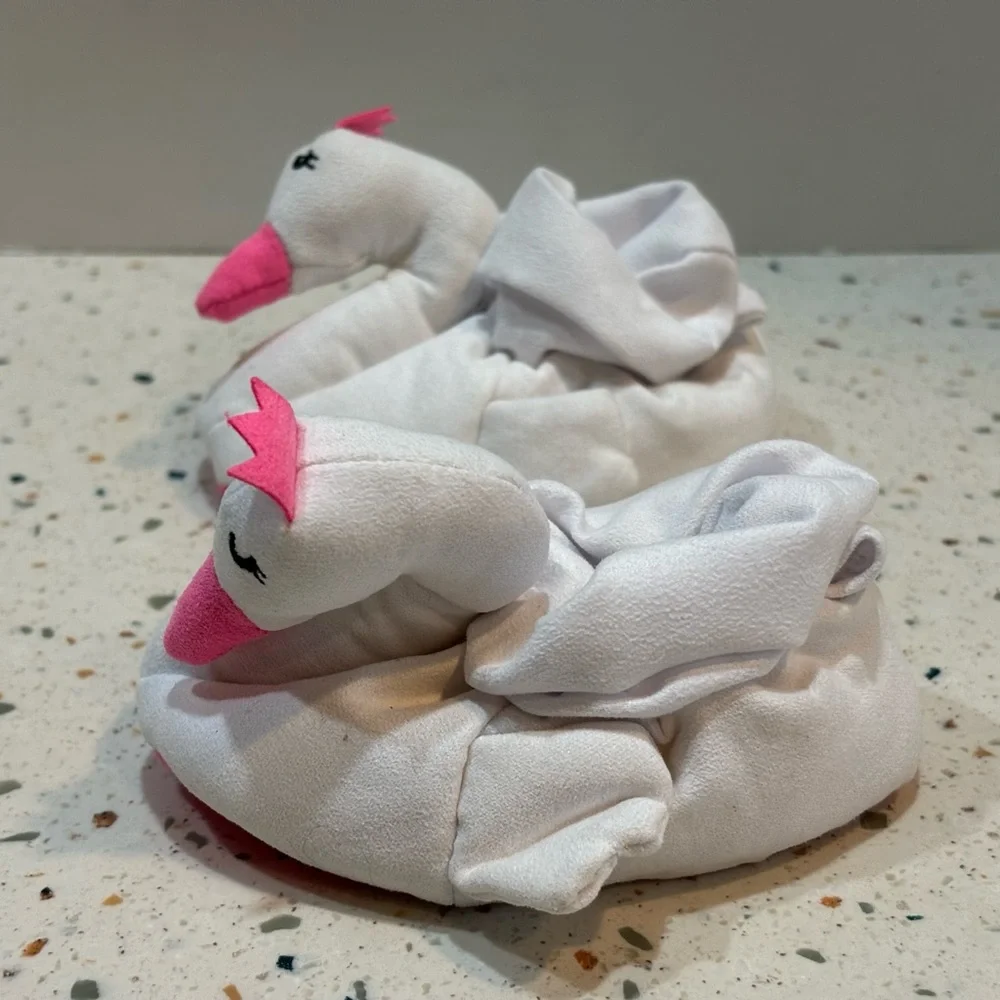 Adorable White & Pink‎ Swan Baby Booties Newborn